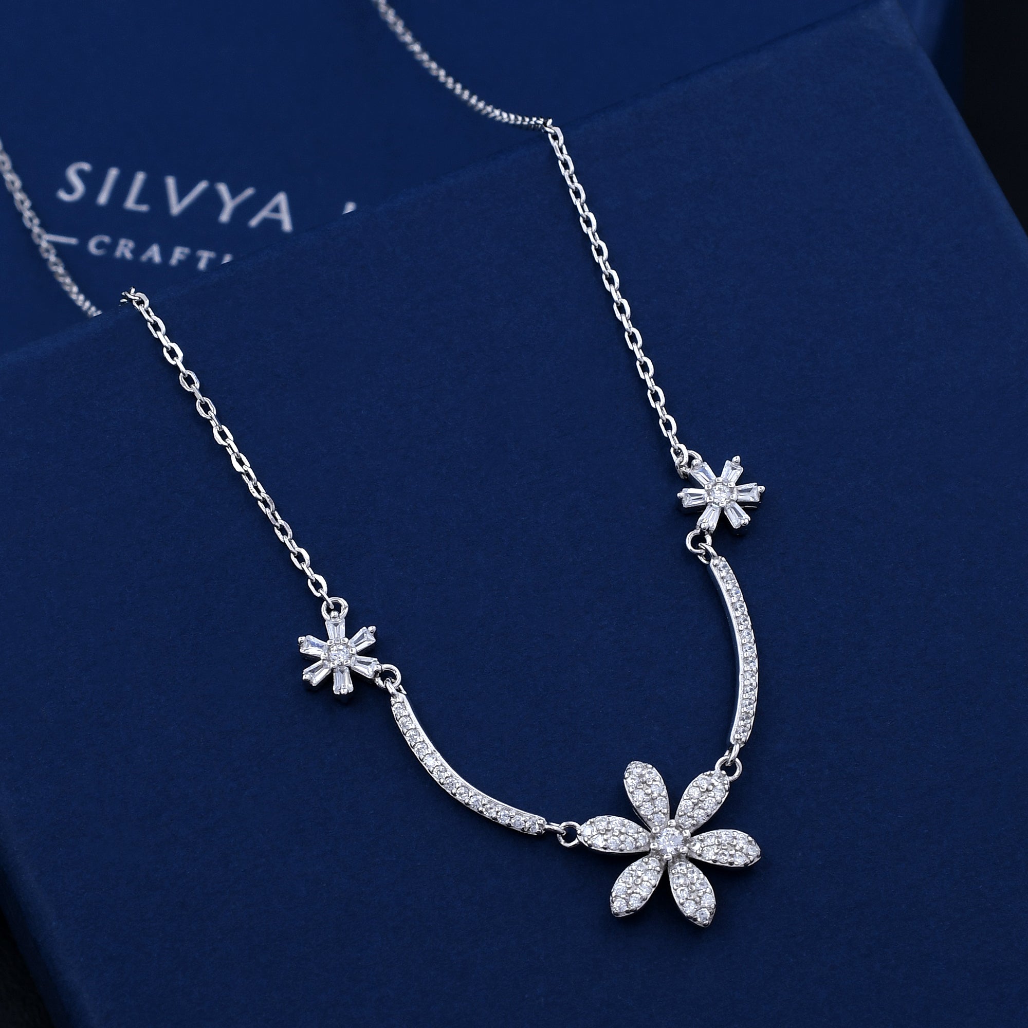 925 Sterling Silver Necklace –