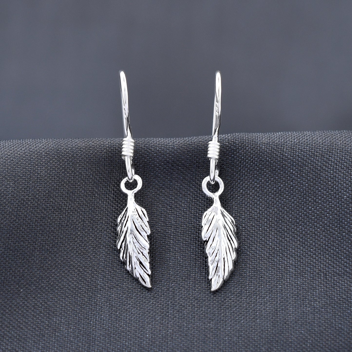 Small Leaf Engraved 925 Sterling Silver Earring
