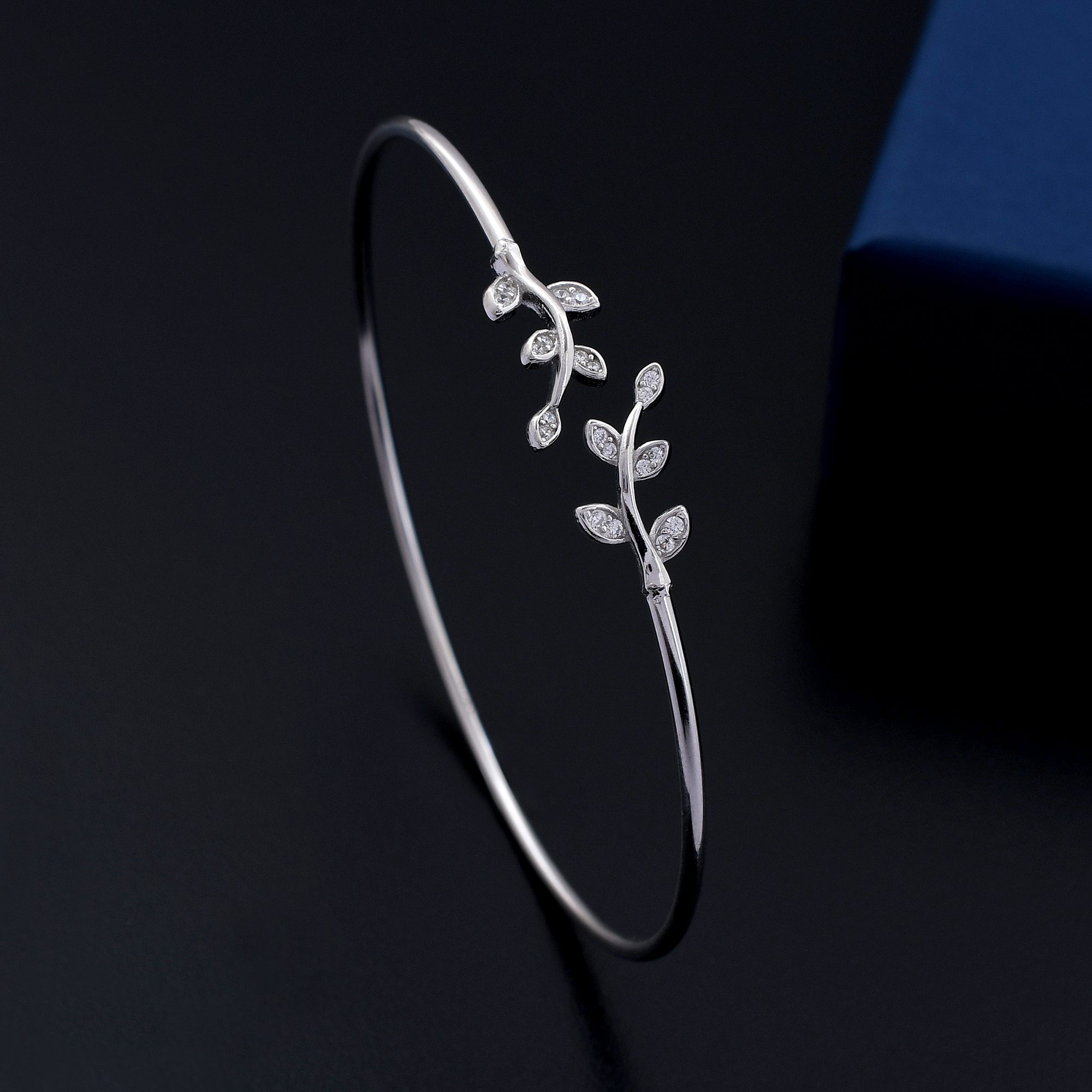 Leaf Design 925 Sterling Silver Bracelet – Silvya Jewels