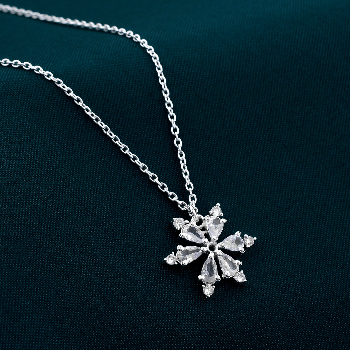 Snowflake Deisgn 925 Sterling Silver Pendant