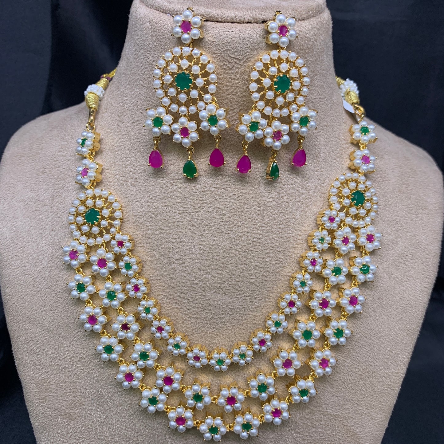 Necklace Set