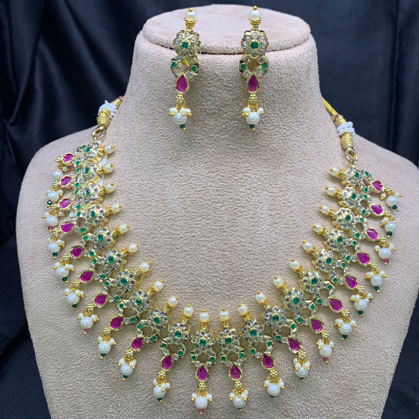 Necklace Set