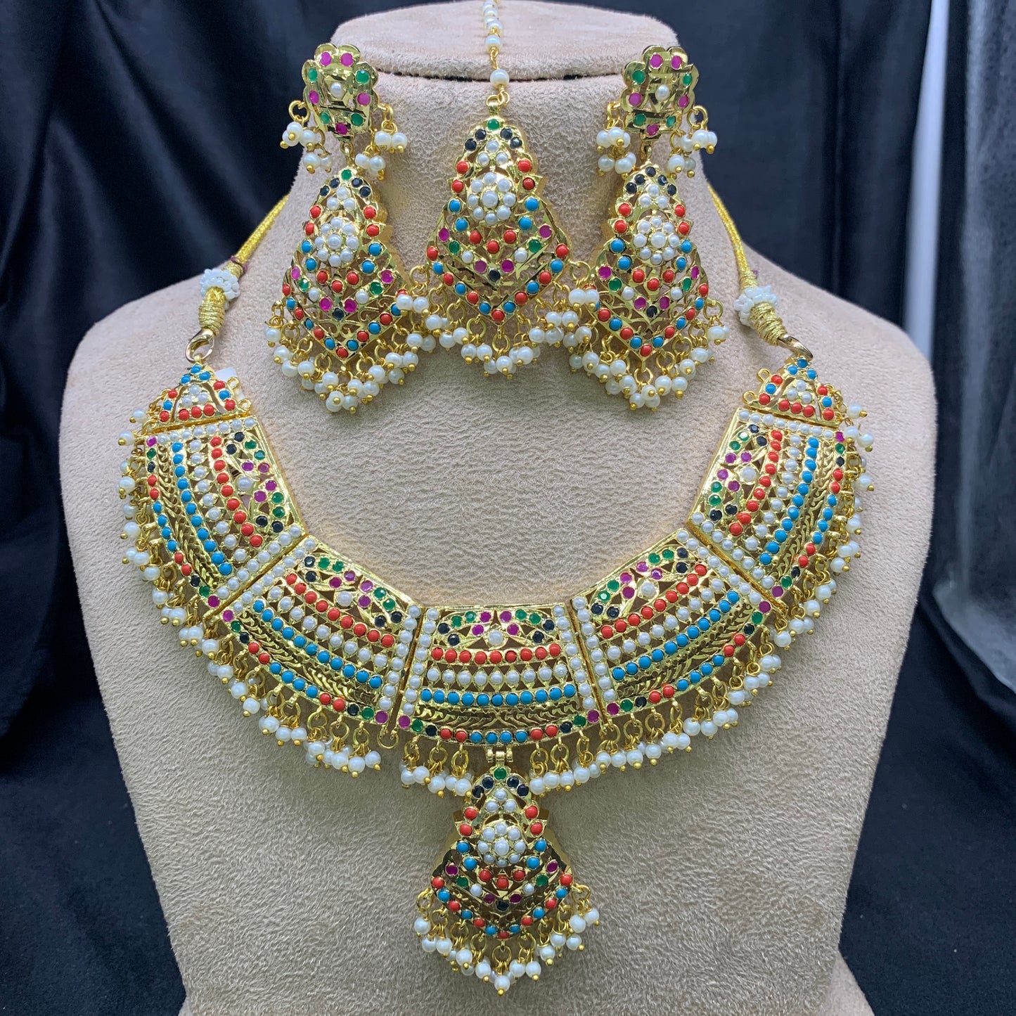 Necklace Set
