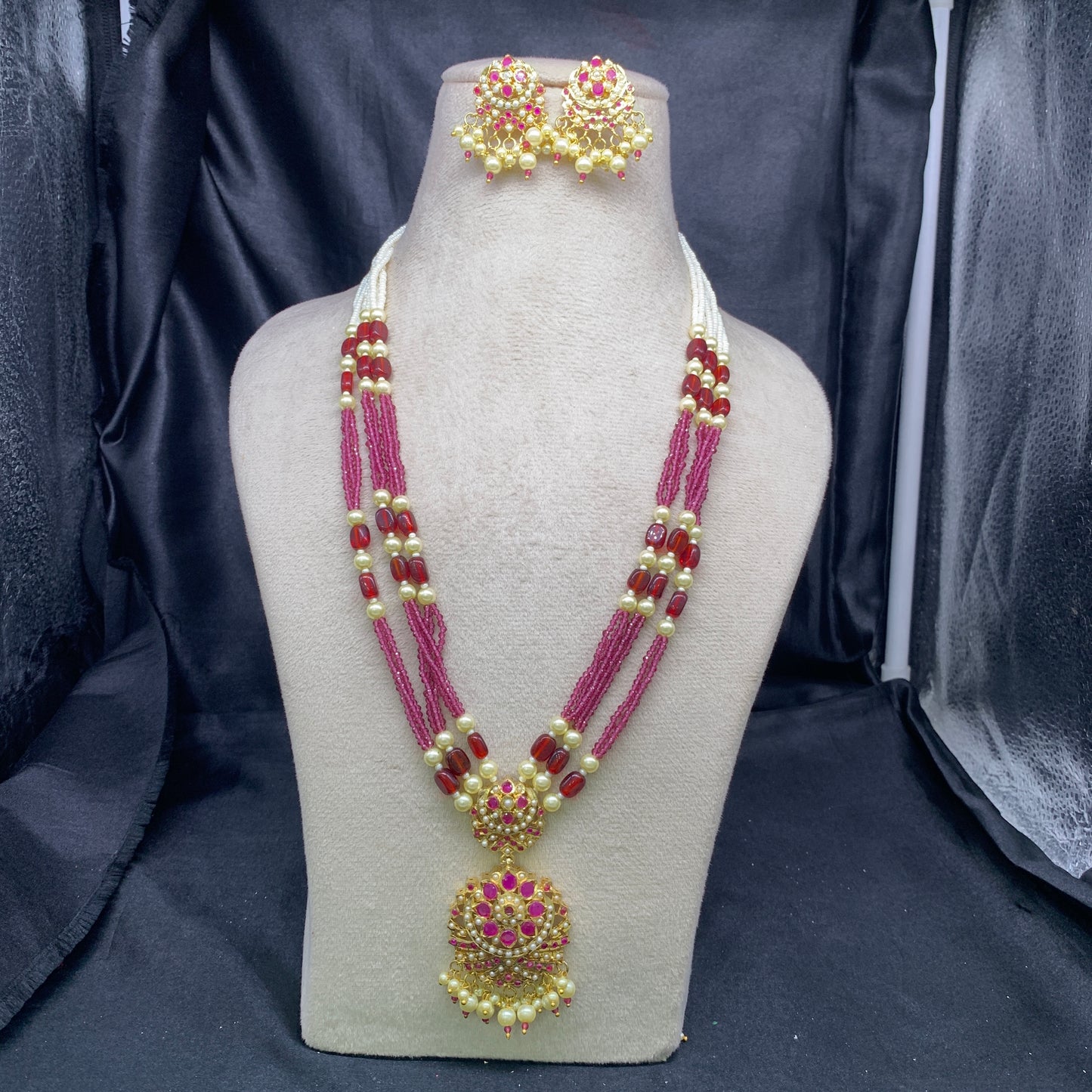 Necklace Set