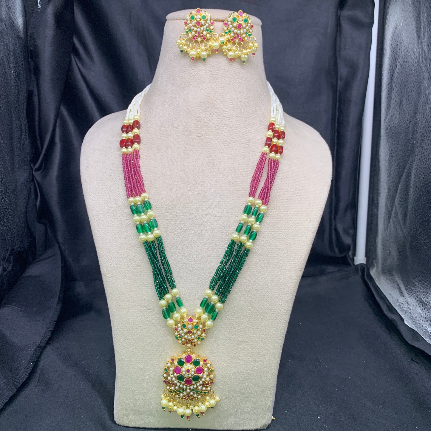 Necklace Set