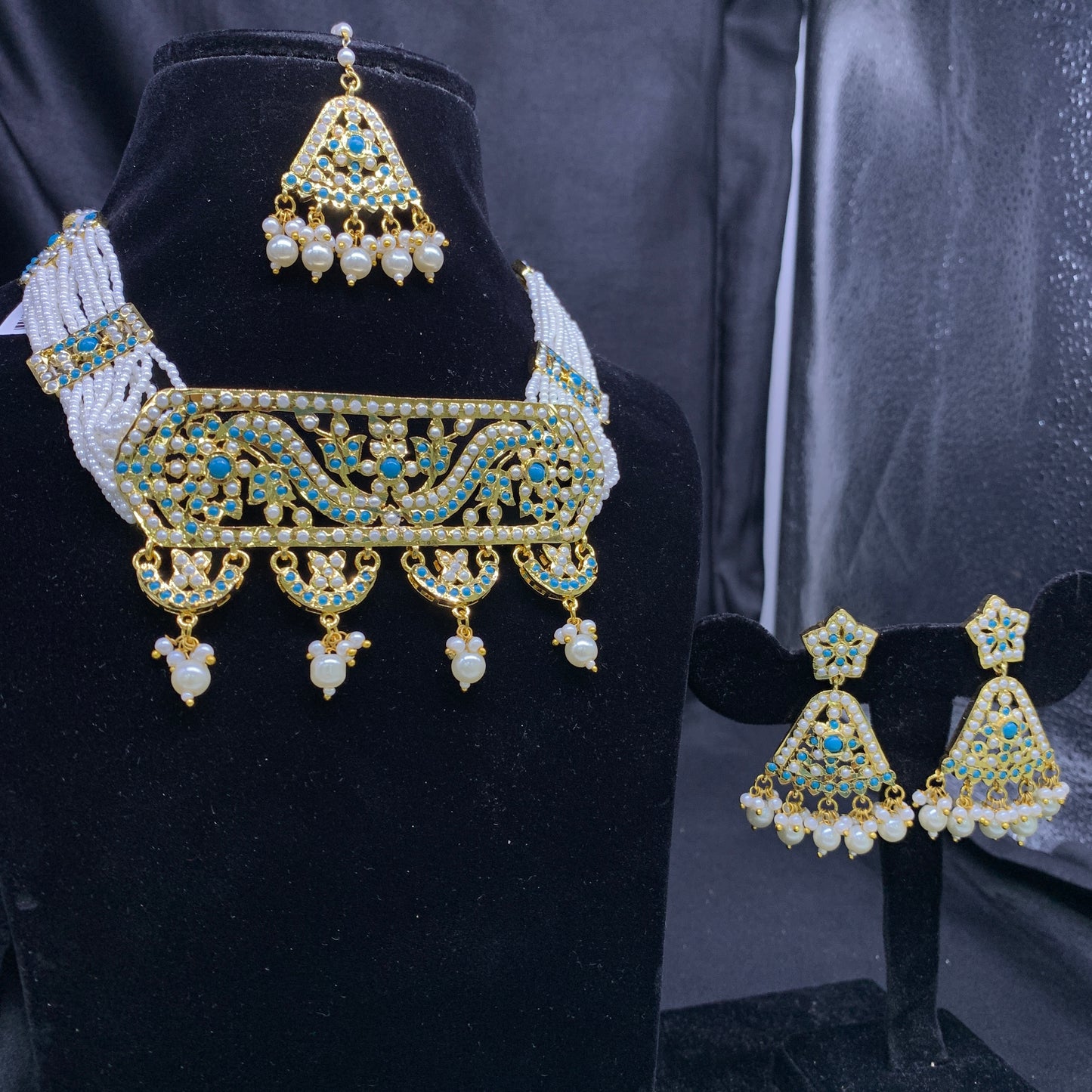 Necklace Set