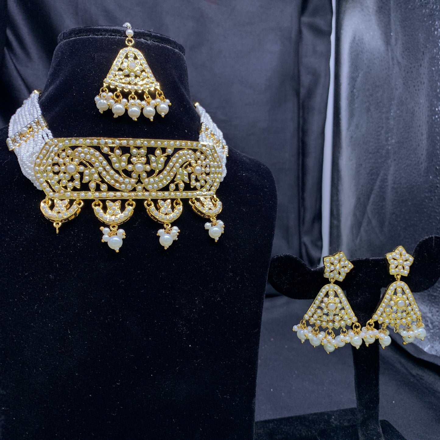 Necklace Set