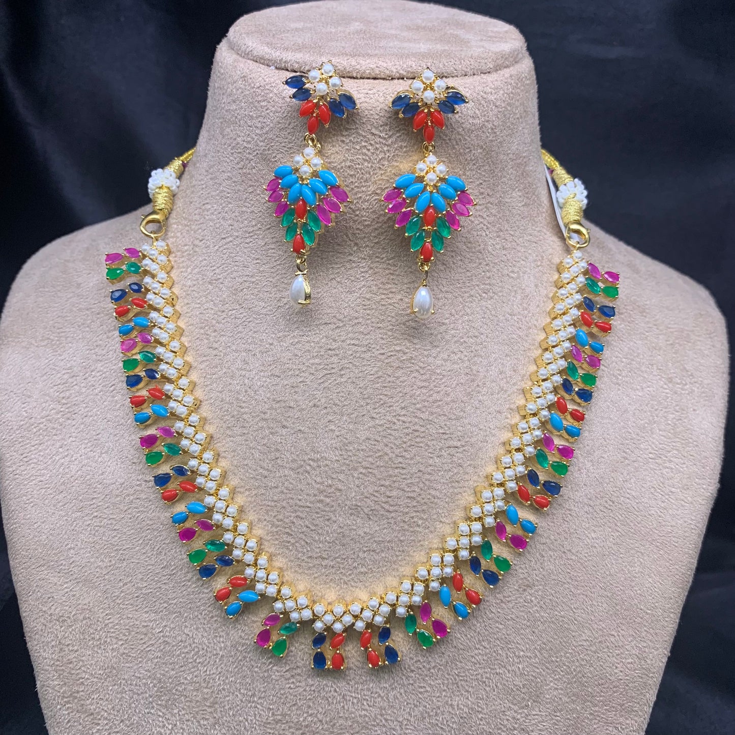 Necklace Set