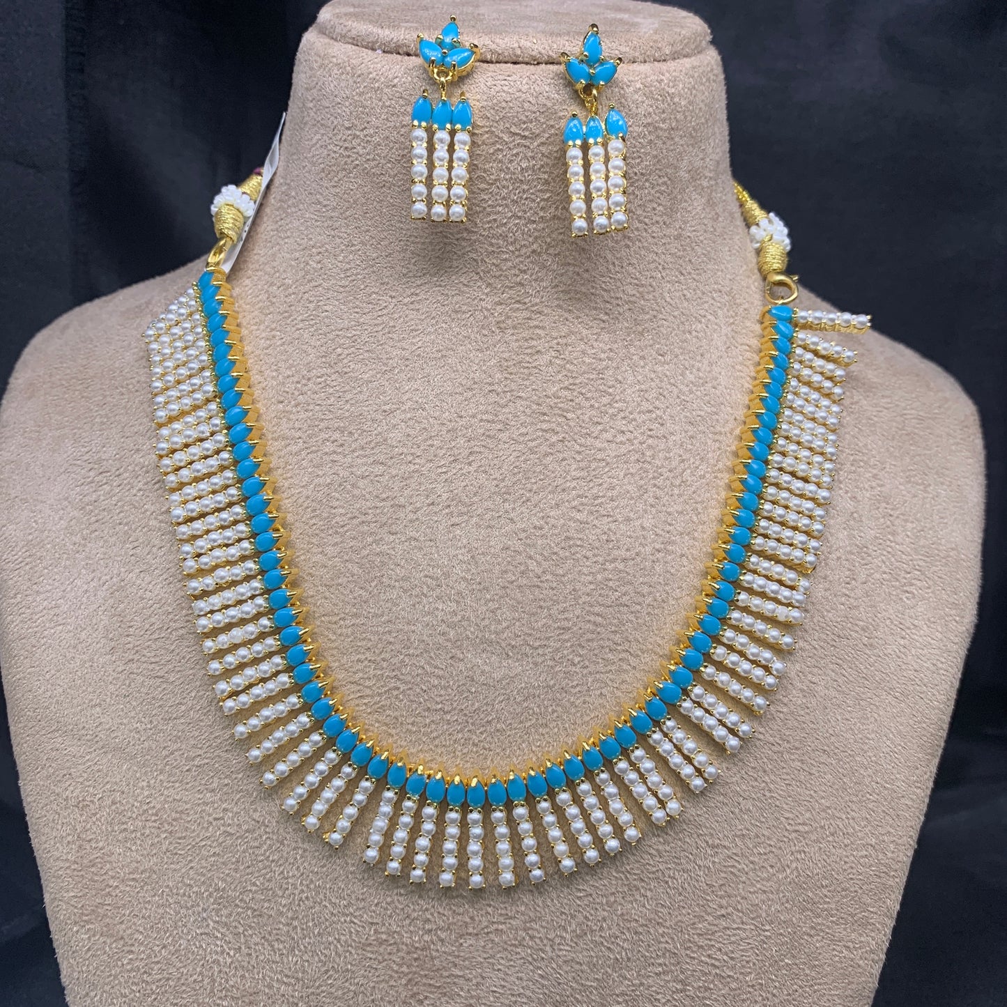 Necklace Set