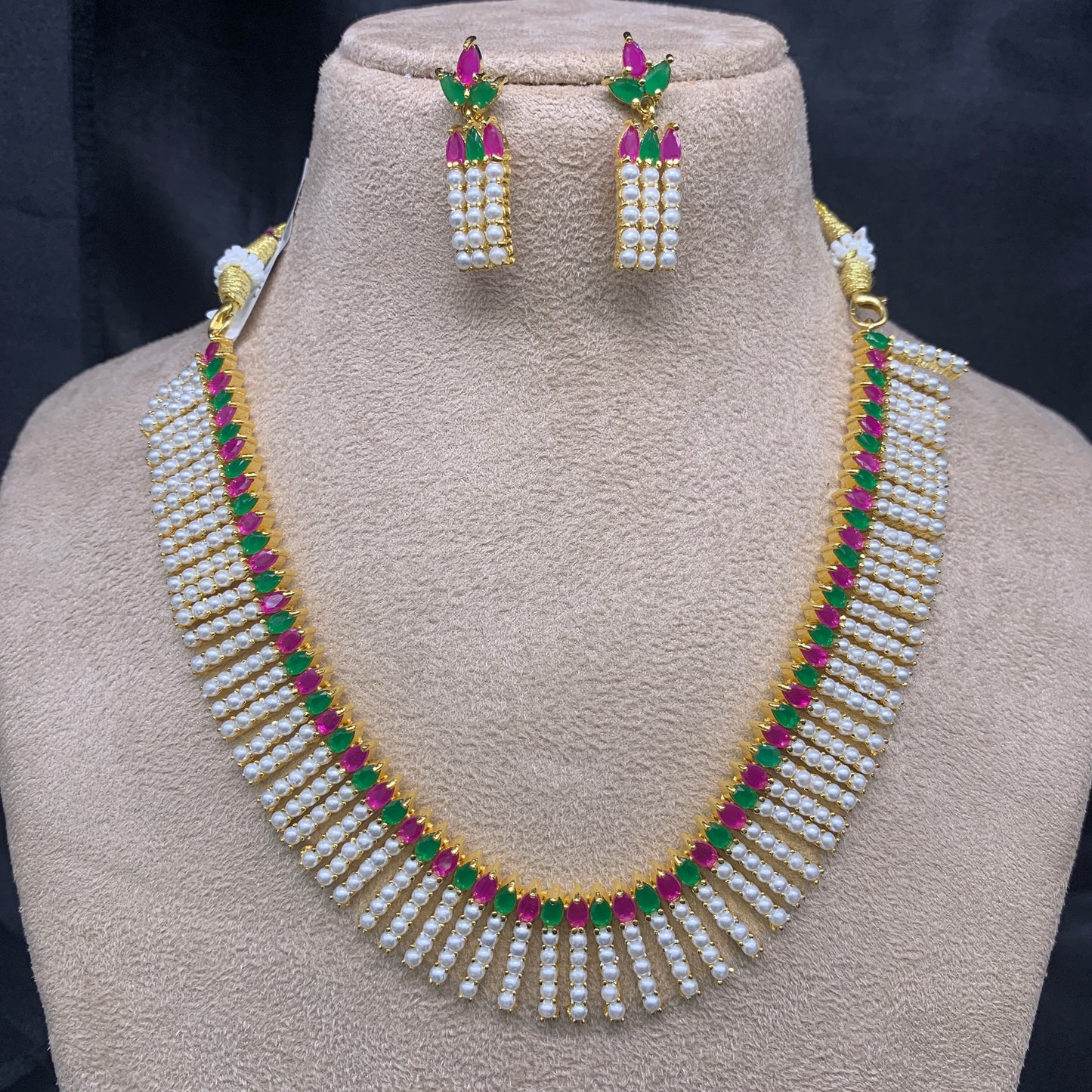 Necklace Set