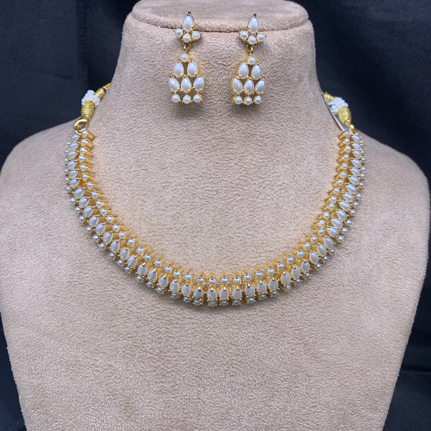 Necklace Set