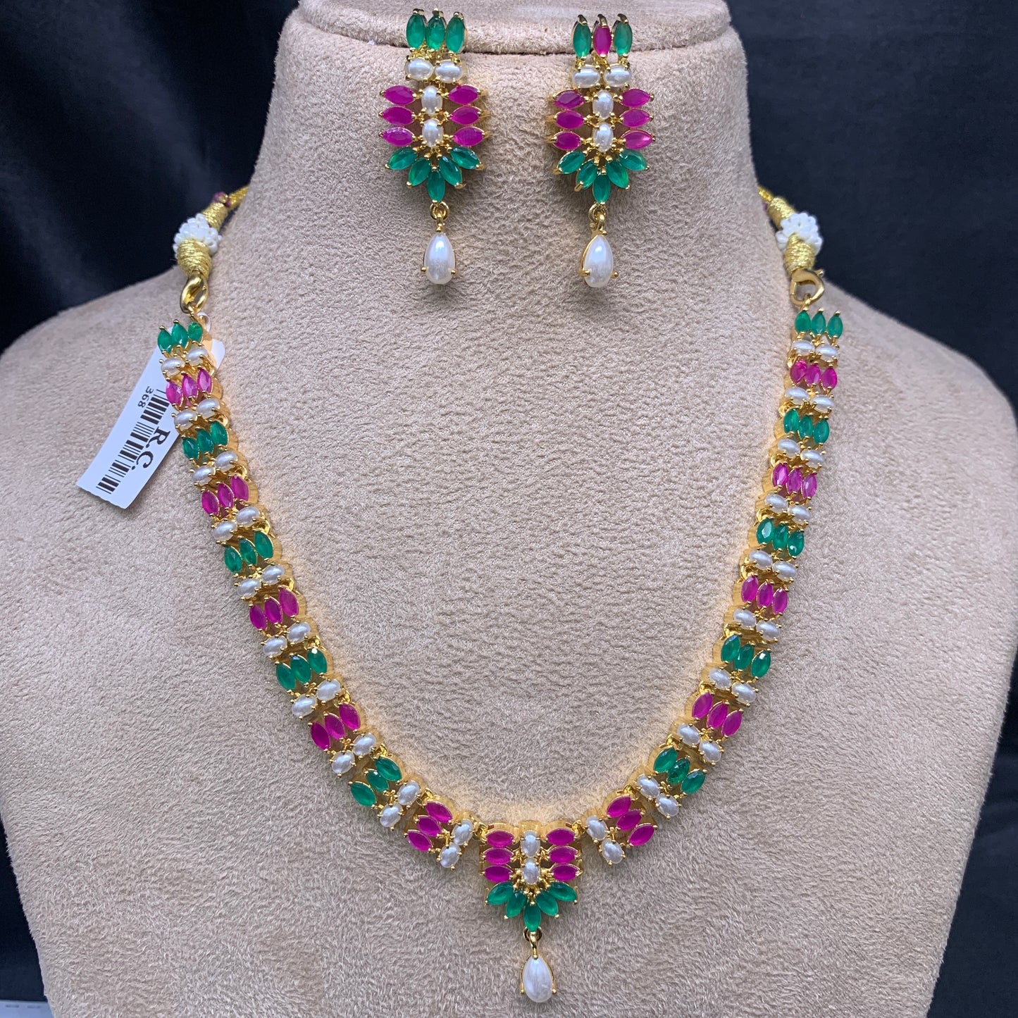 Necklace Set