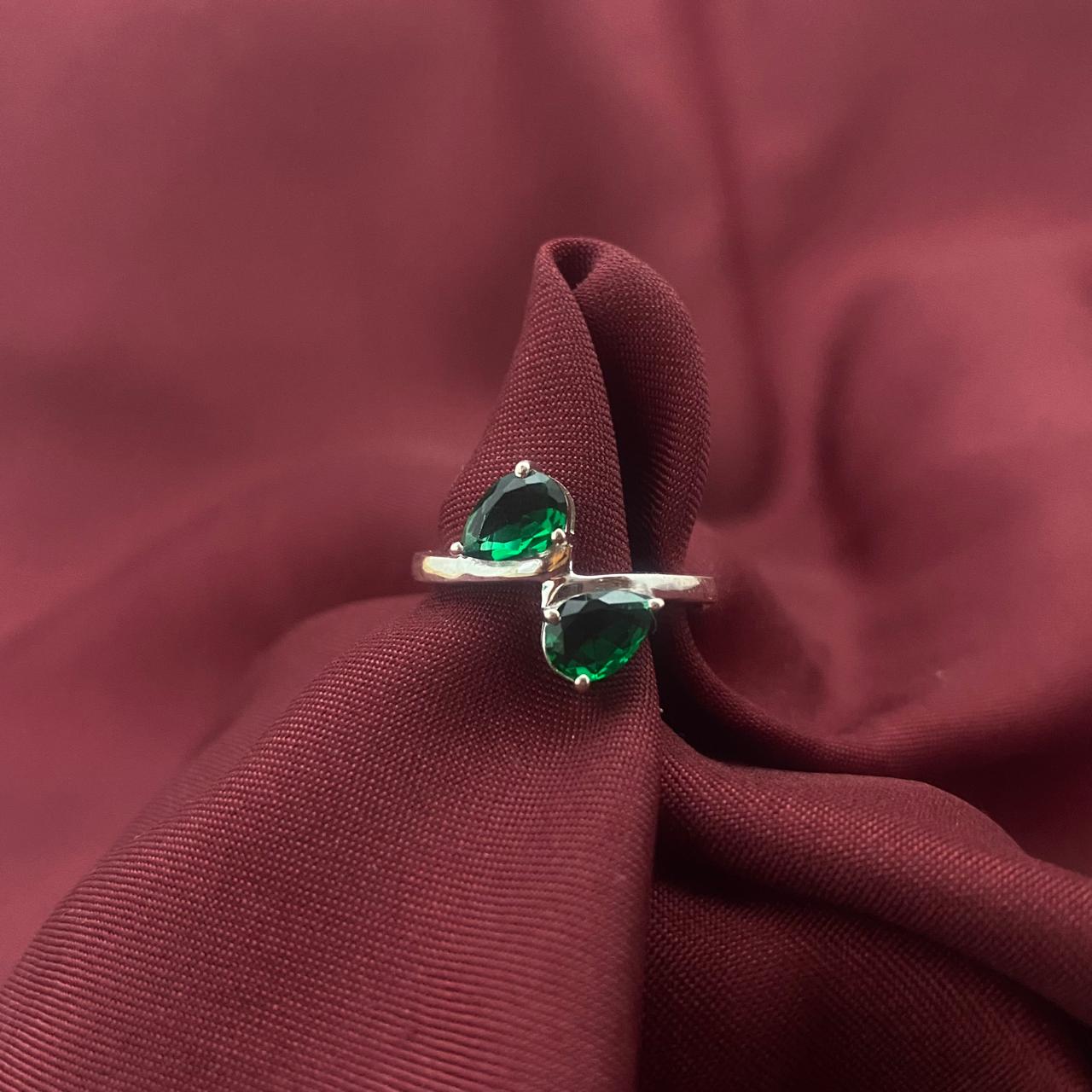 Twins Emerald Design 925 Sterling Silver Ring
