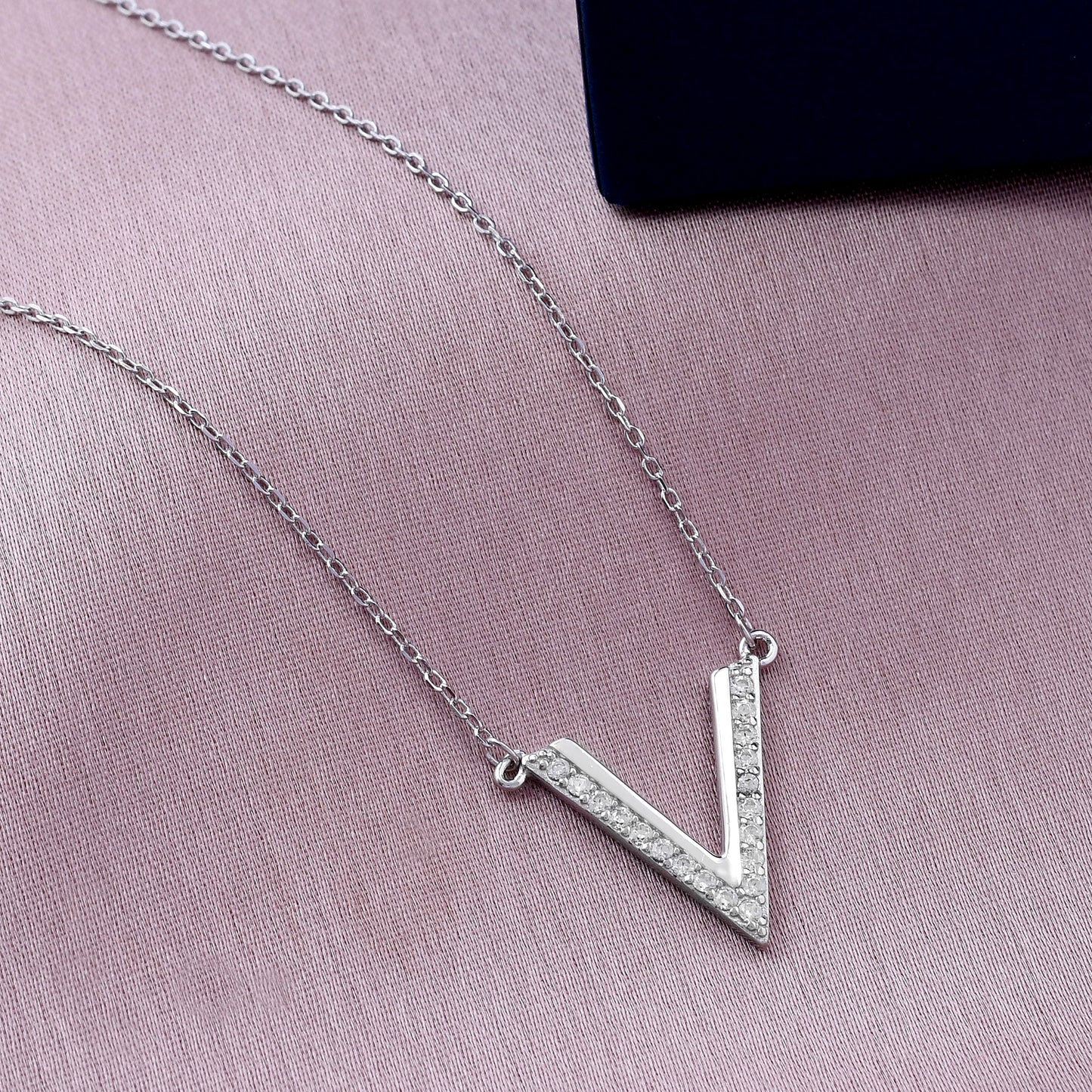 V Letter Shape 925 Sterling Silver Pendant