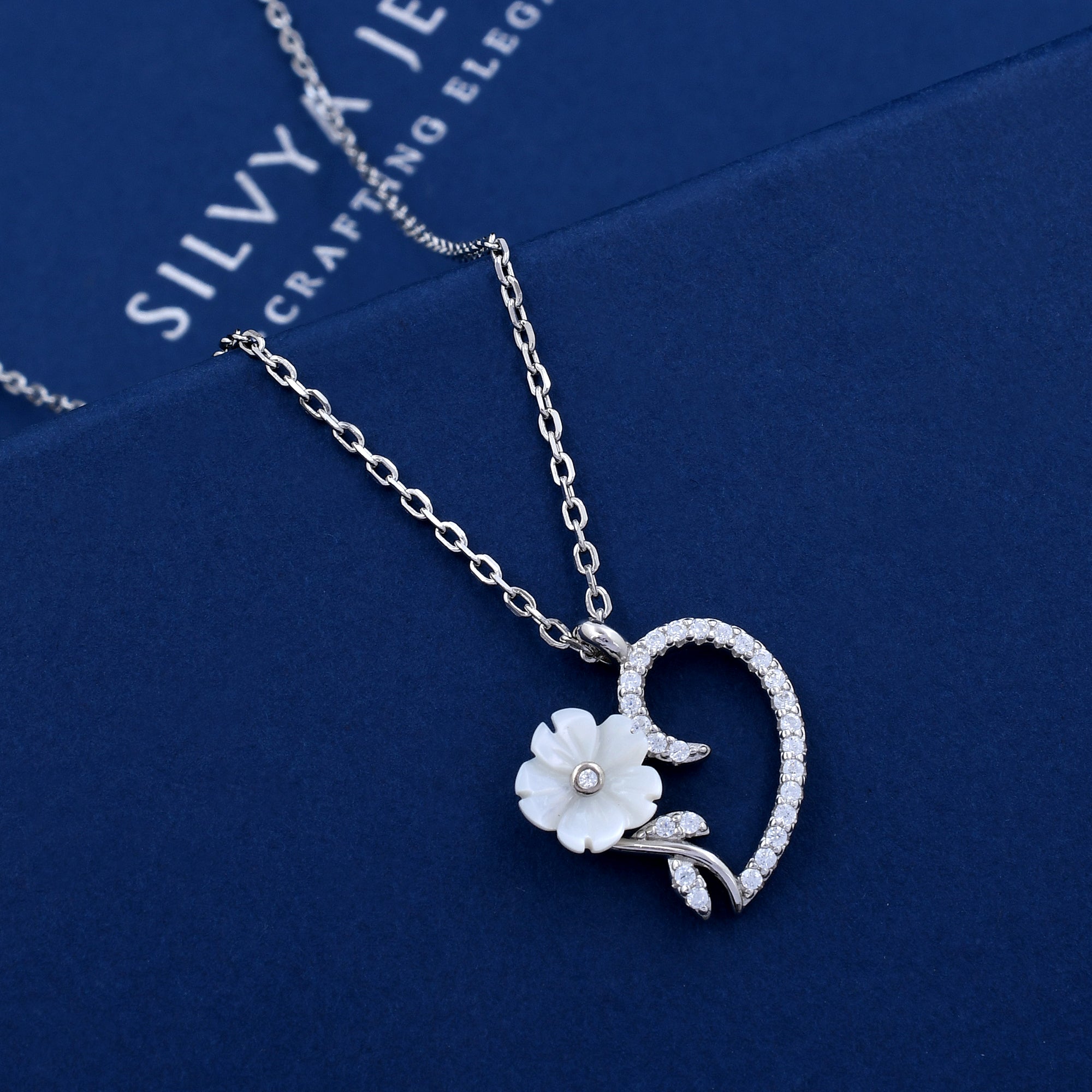 Flower Heart Design 925 Sterling Silver Pendant