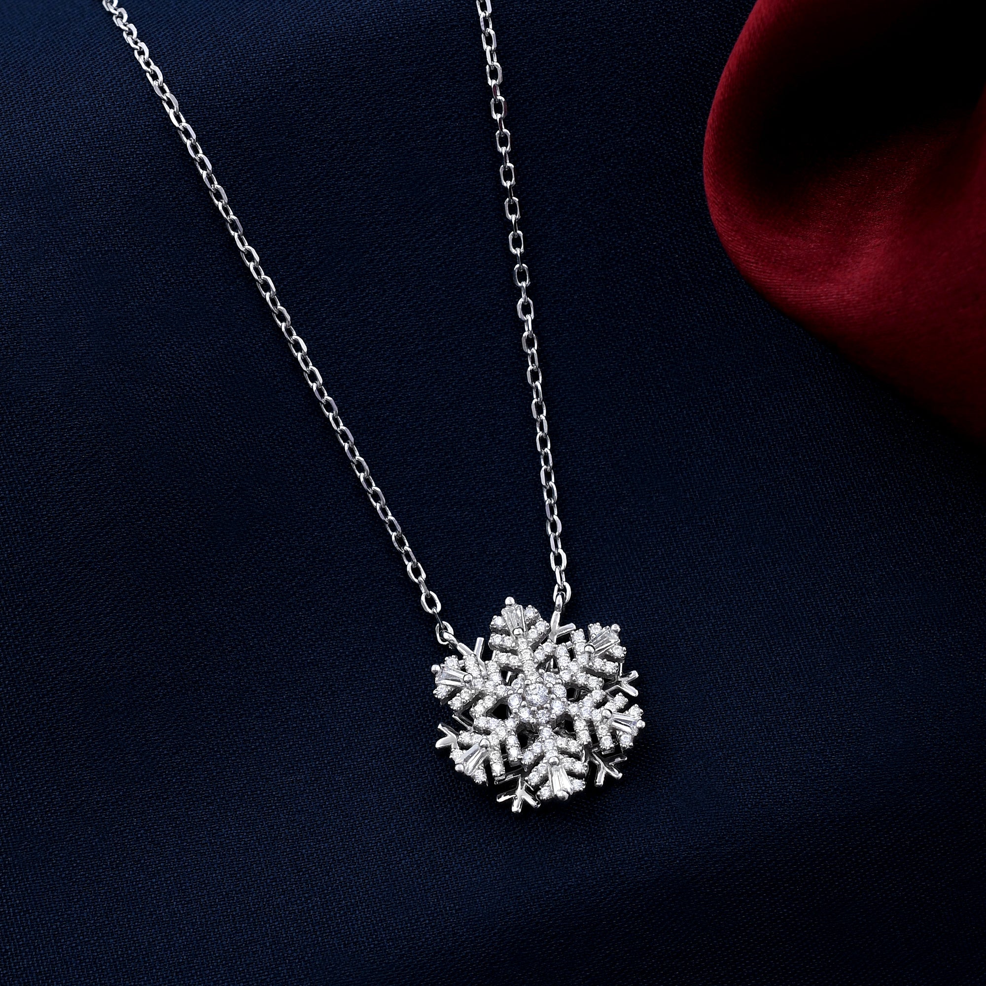 Snow Flower Design 925 Sterling Silver Pendant
