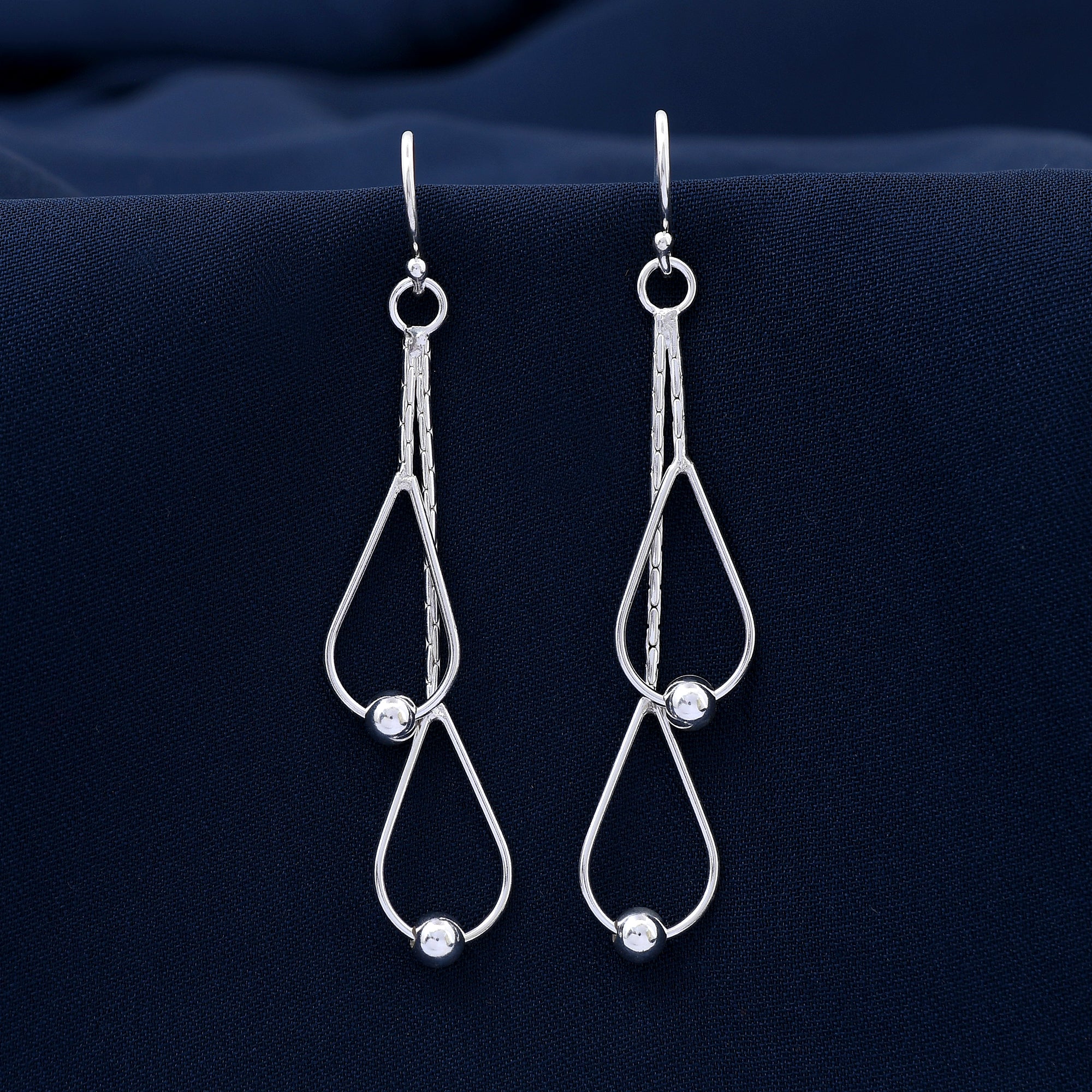 Hanging Design 925 Sterling Silver Earring