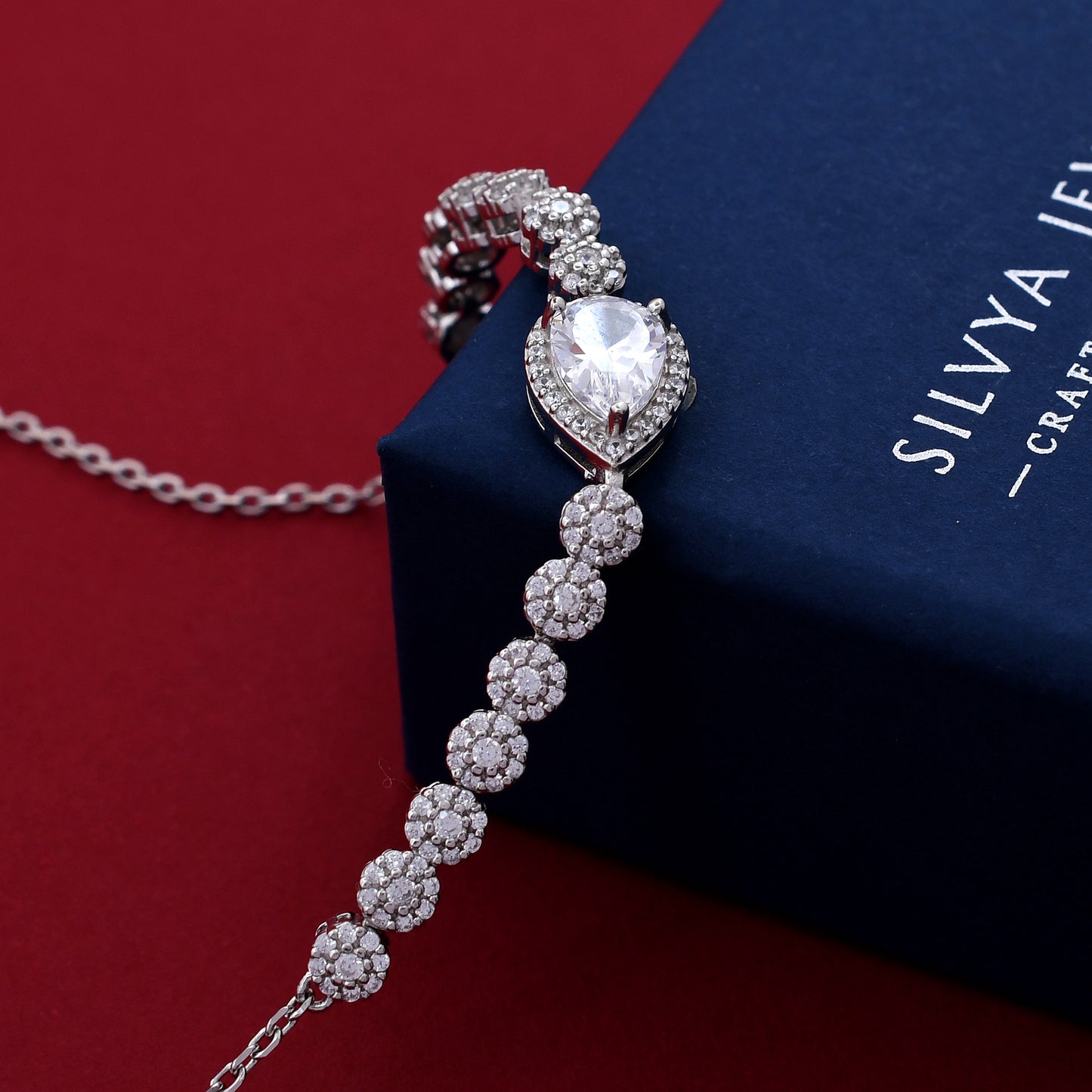 Fashionable 925 Sterling Silver Bracelet