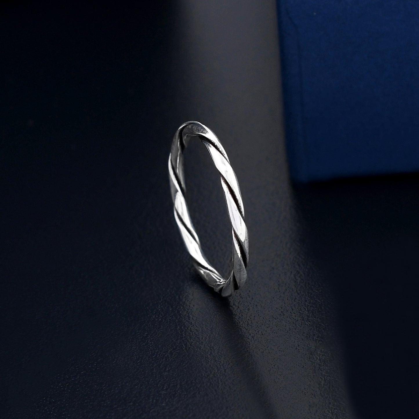 Twisted Wire Design 925 Sterling Silver Toe Ring