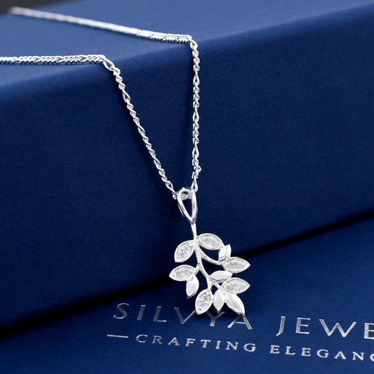 Leaf Design 925 Sterling Silver Pendant