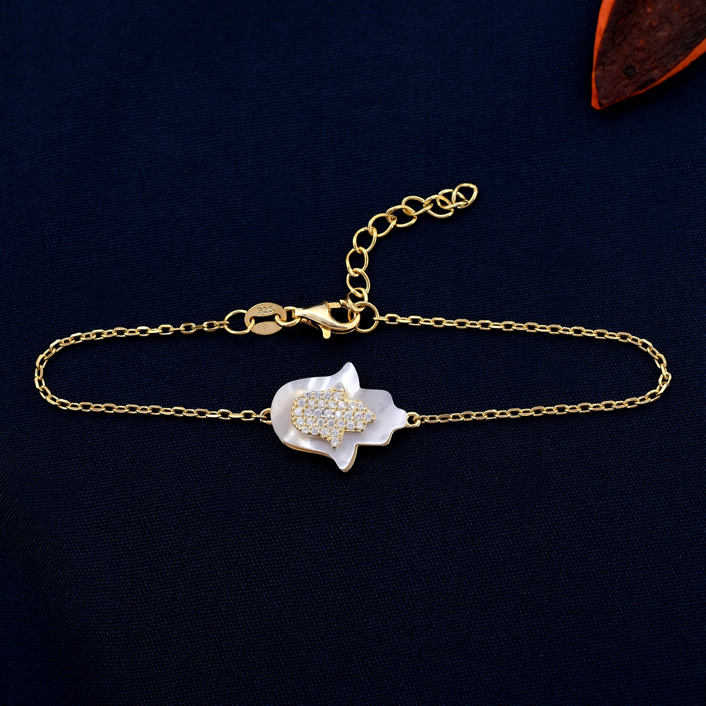 Elegant Zircon Design 925 Sterling Silver Bracelet