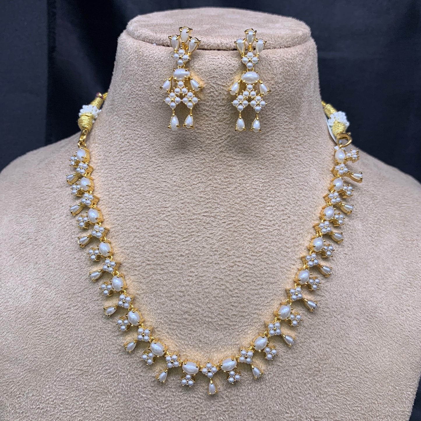 Necklace Set