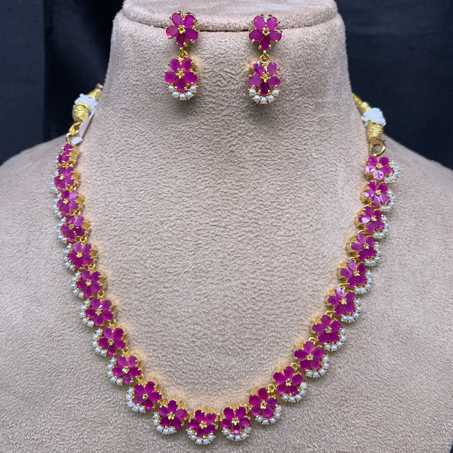 Necklace Set