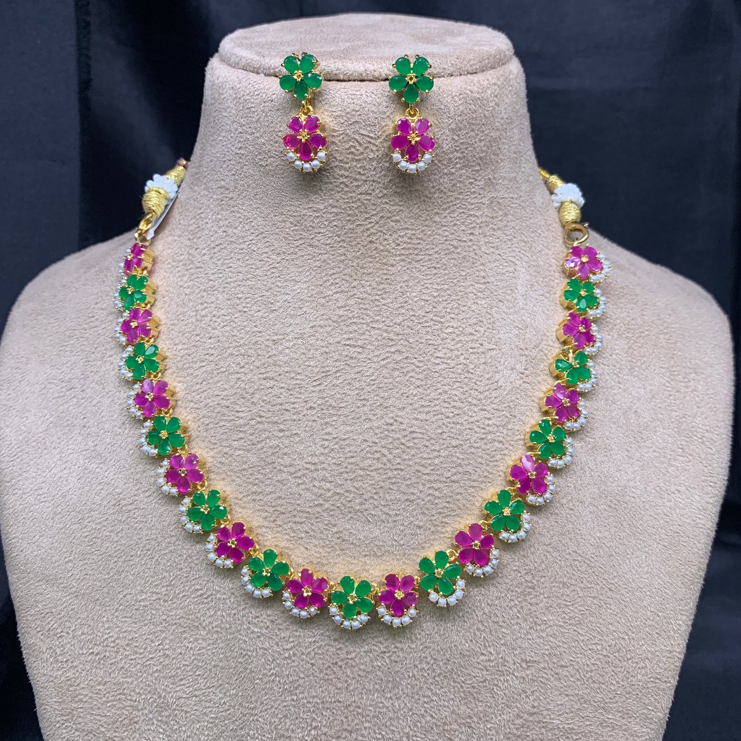 Necklace Set