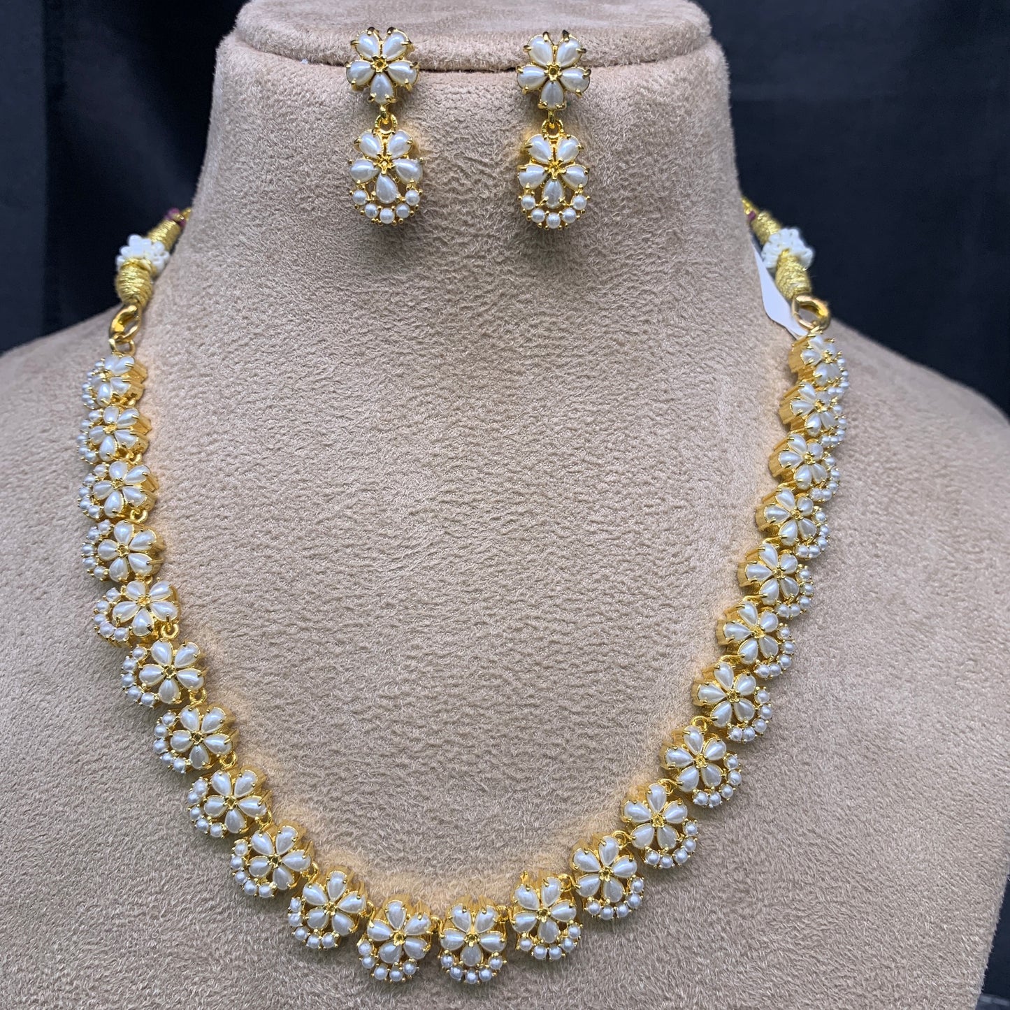 Necklace Set