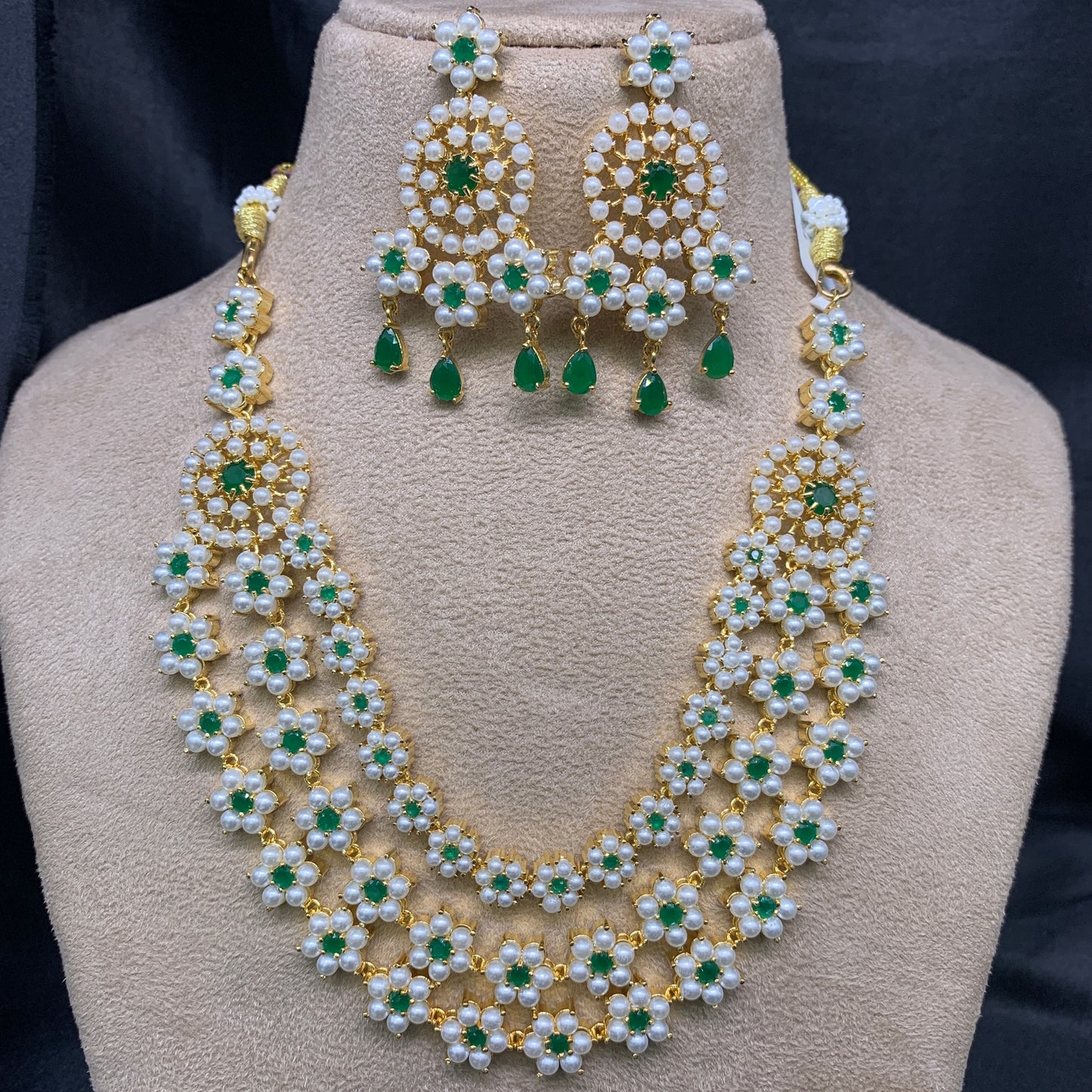 Necklace Set