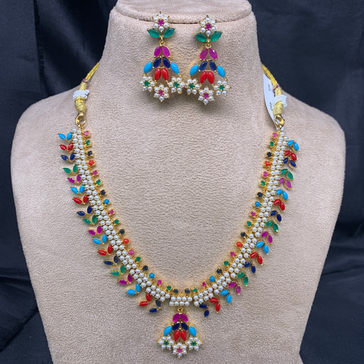 Necklace Set