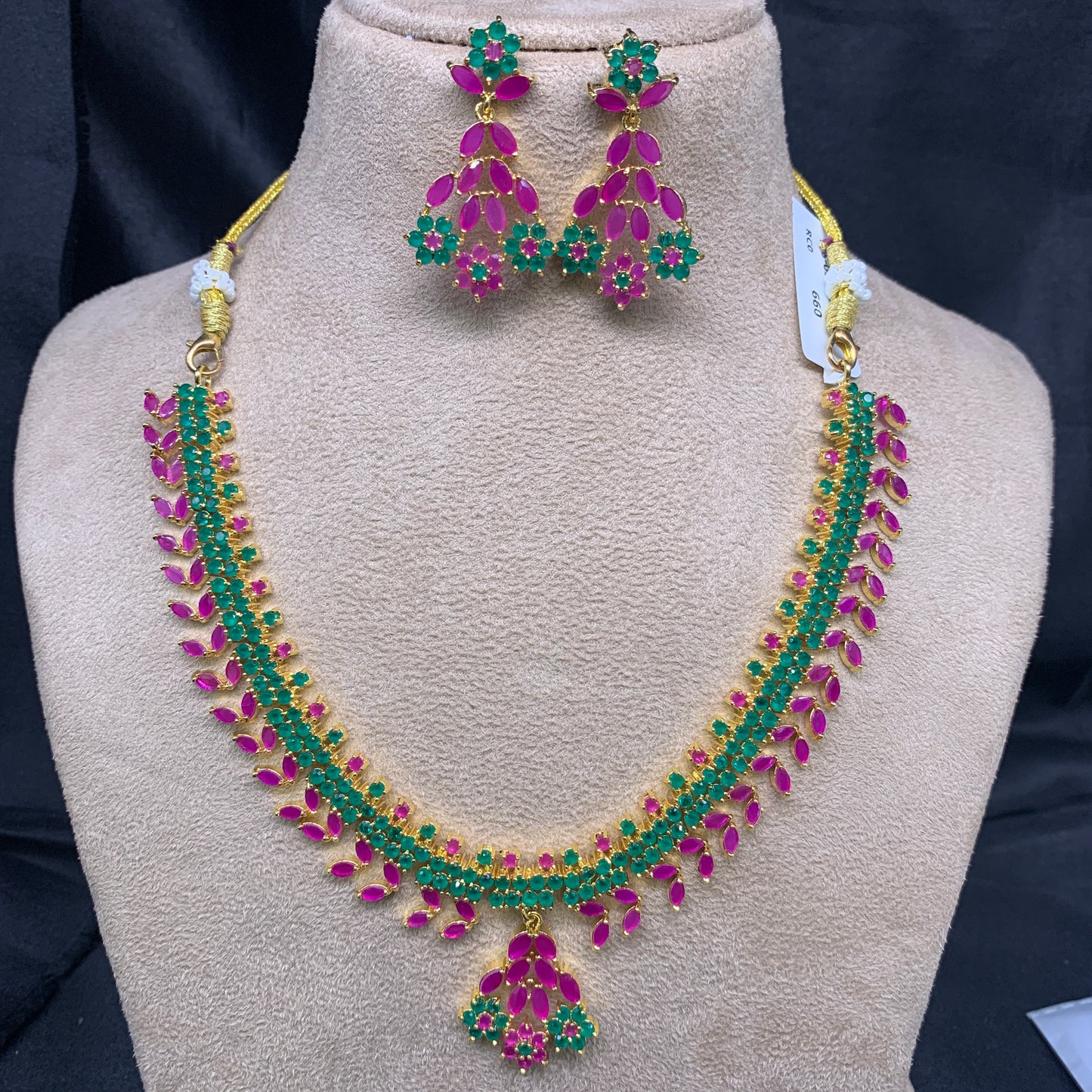 Necklace Set