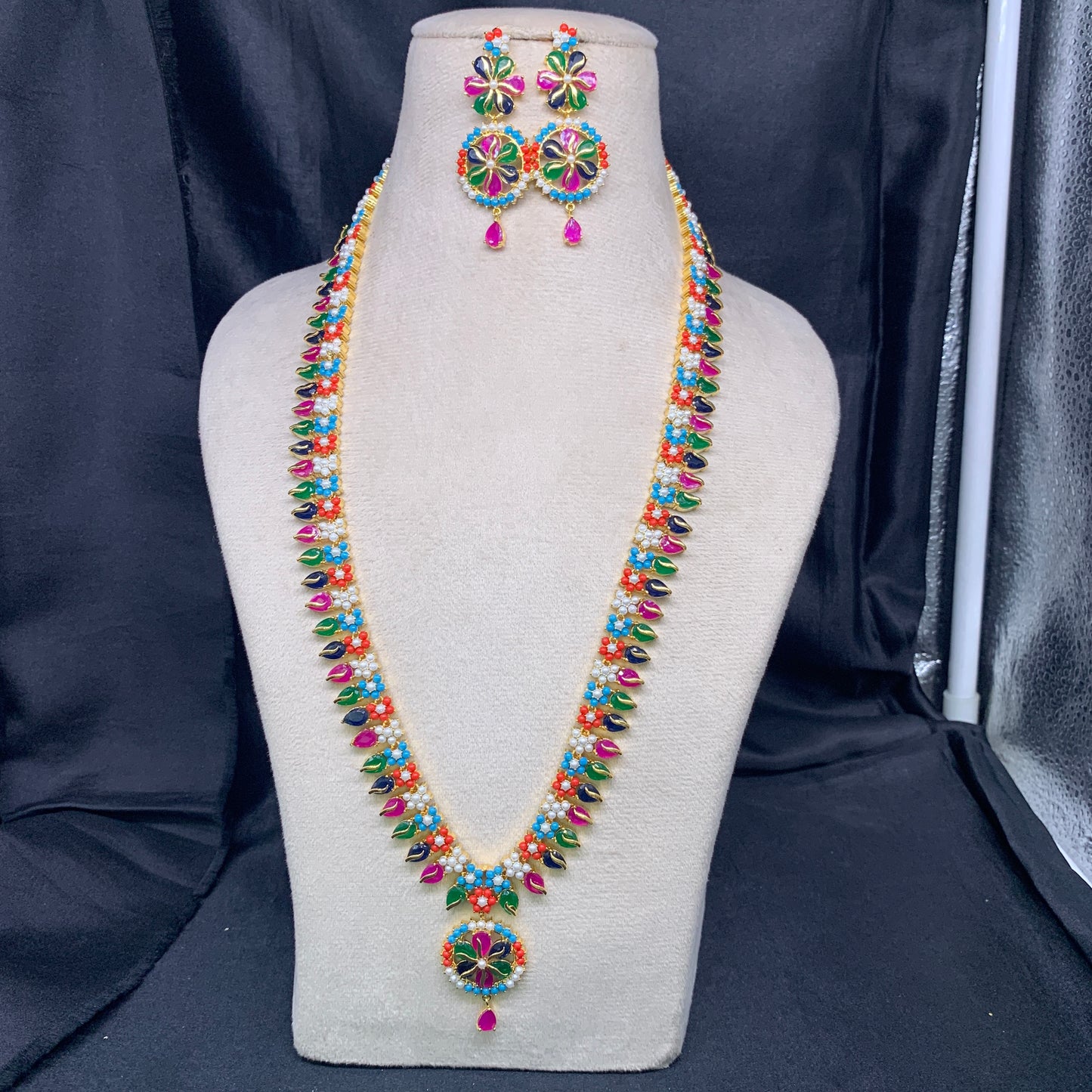 Necklace Set