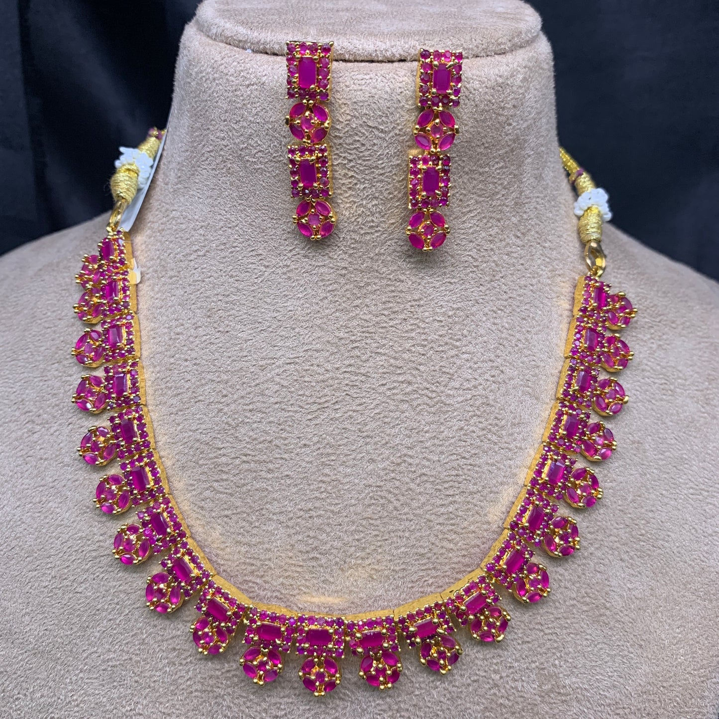 Necklace Set