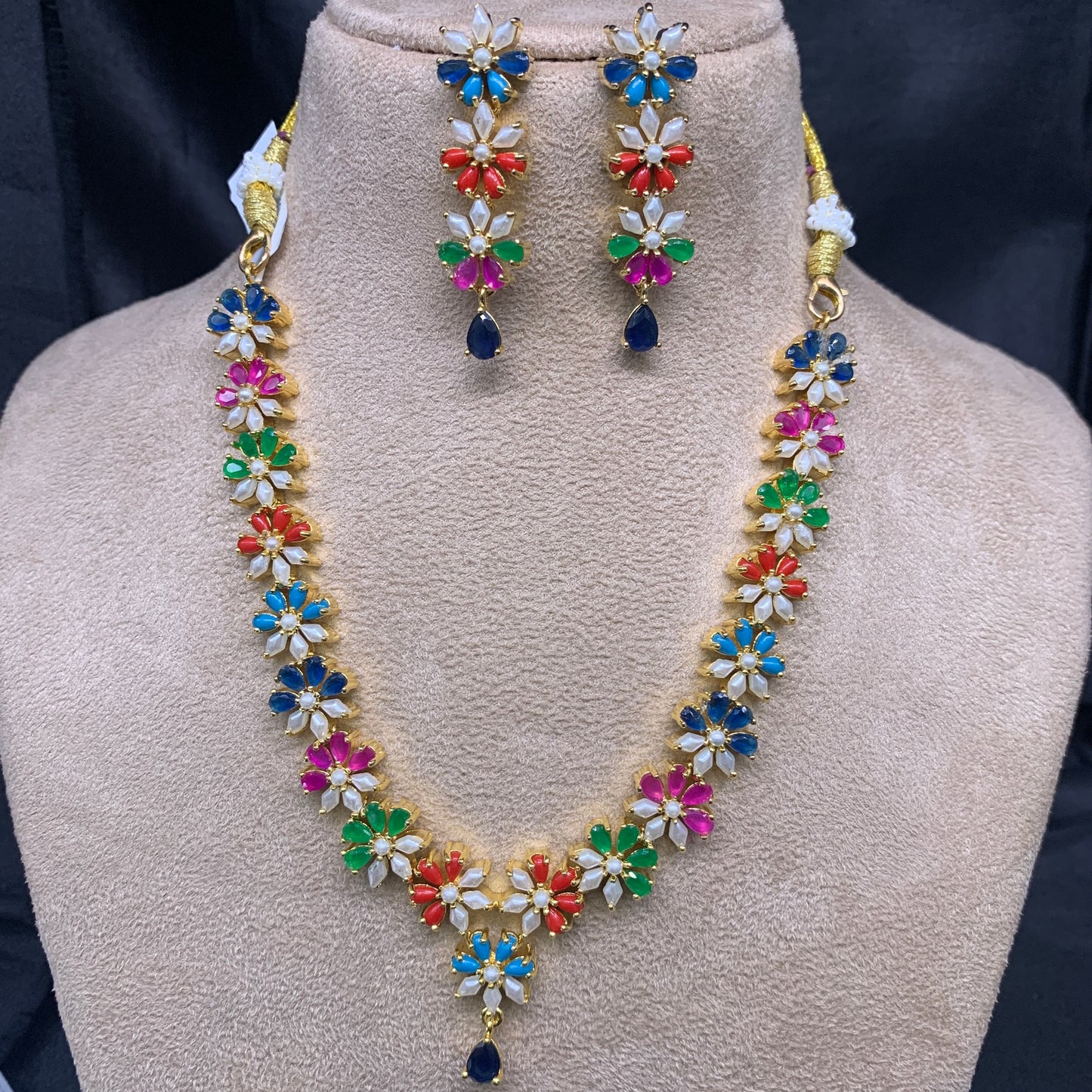 Necklace Set