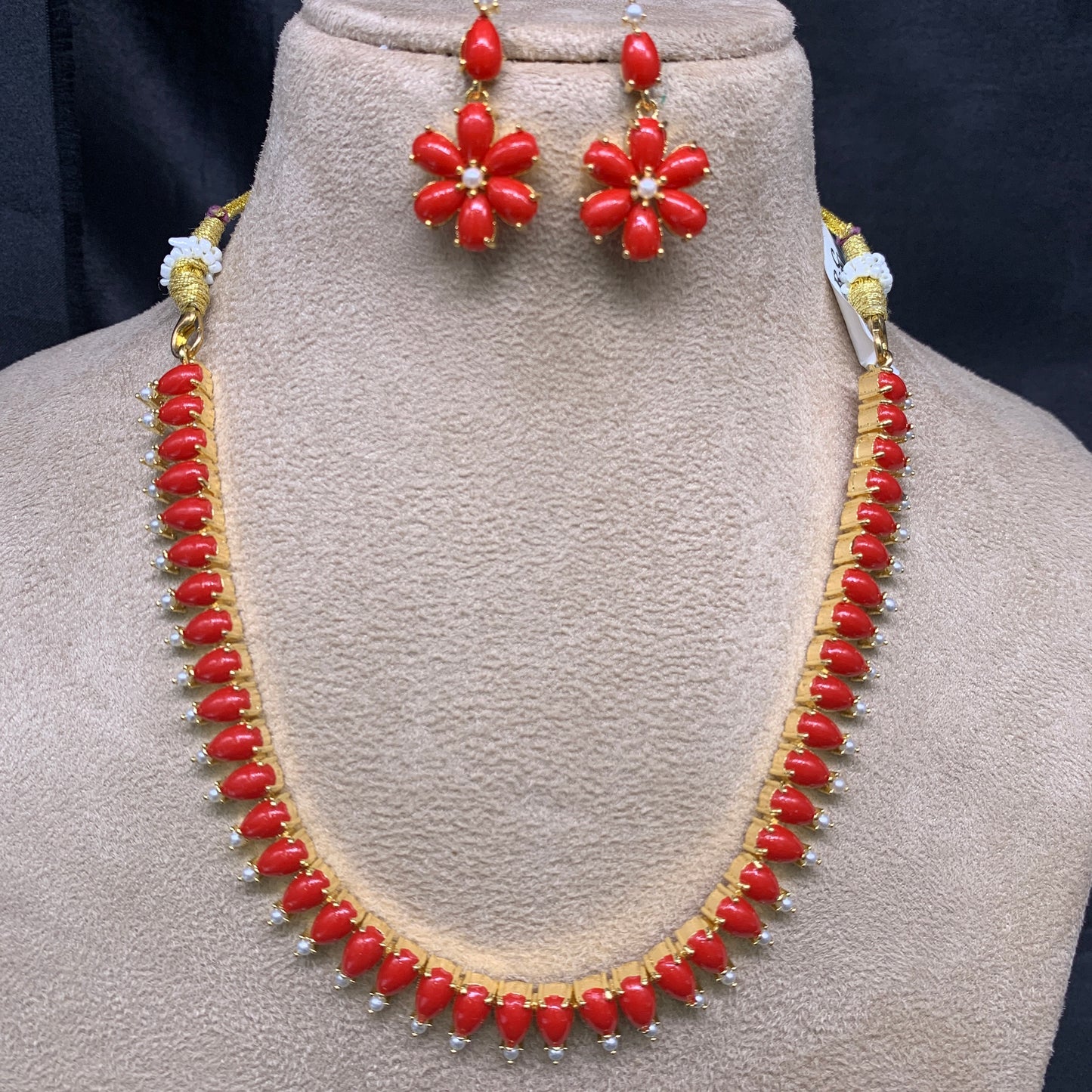 Necklace Set