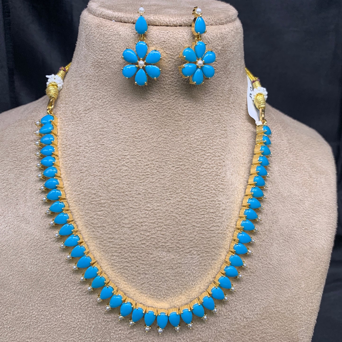 Necklace Set