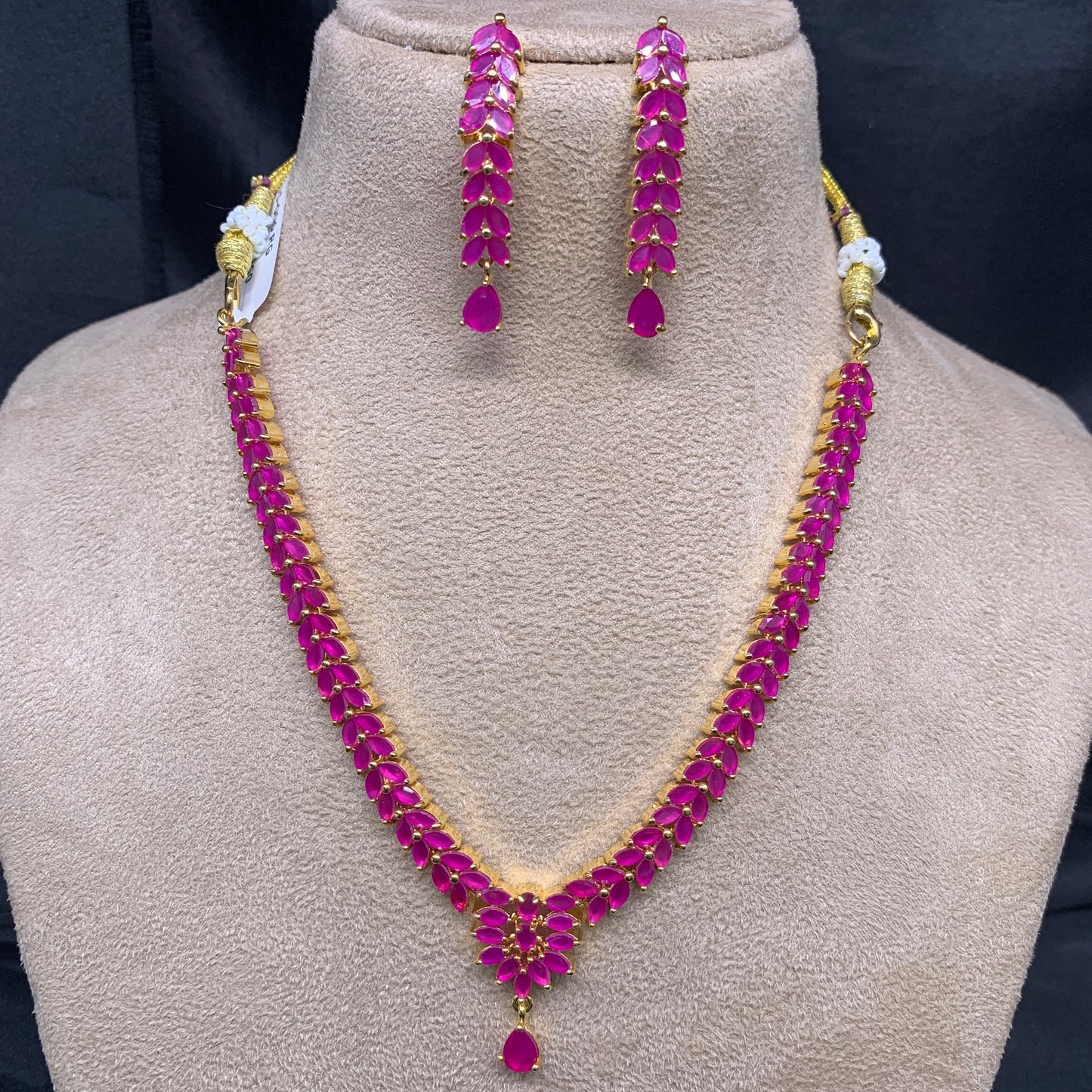 Necklace Set
