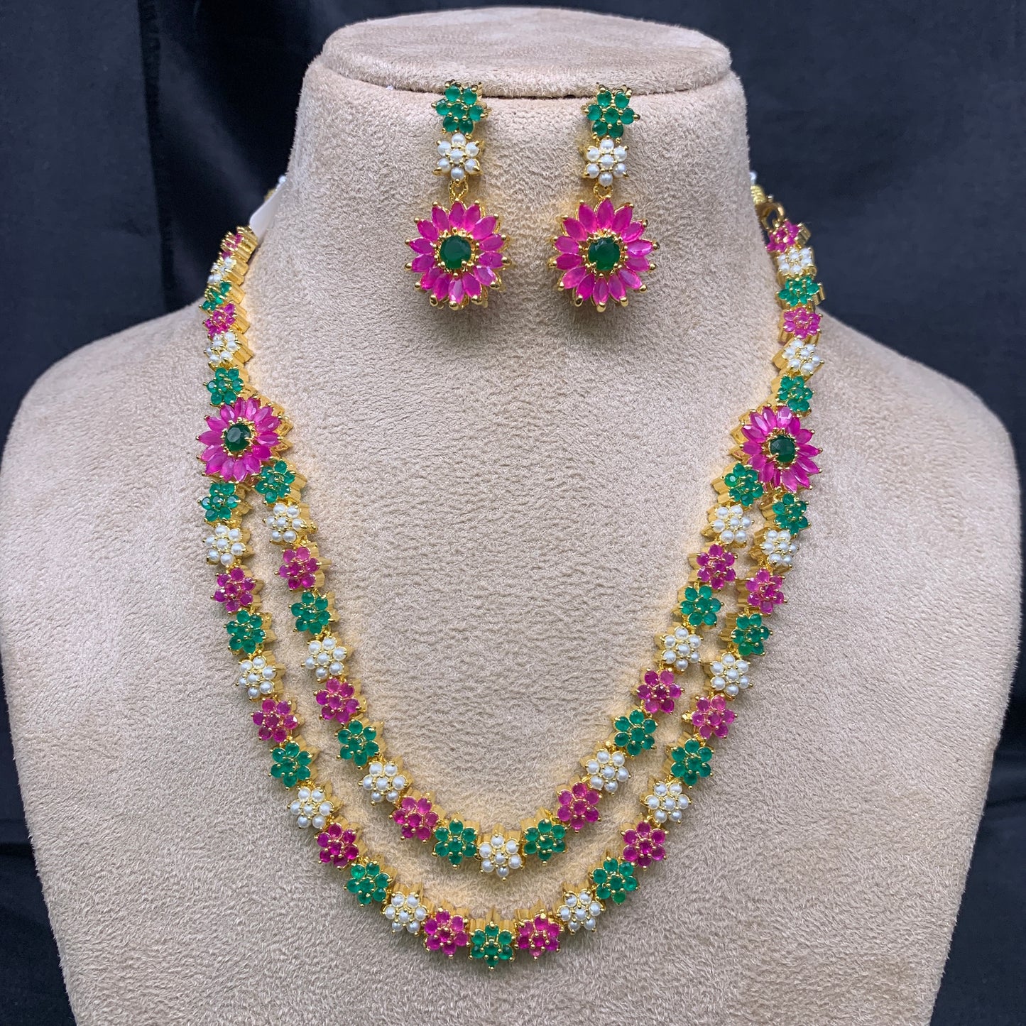 Necklace Set