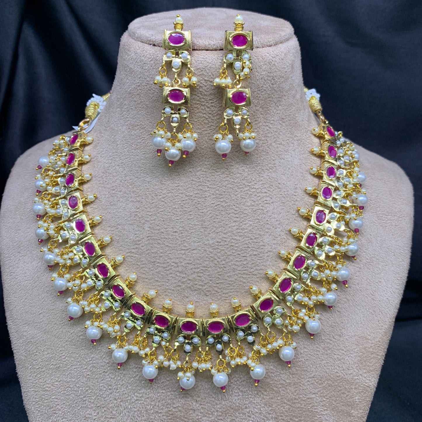 Necklace Set