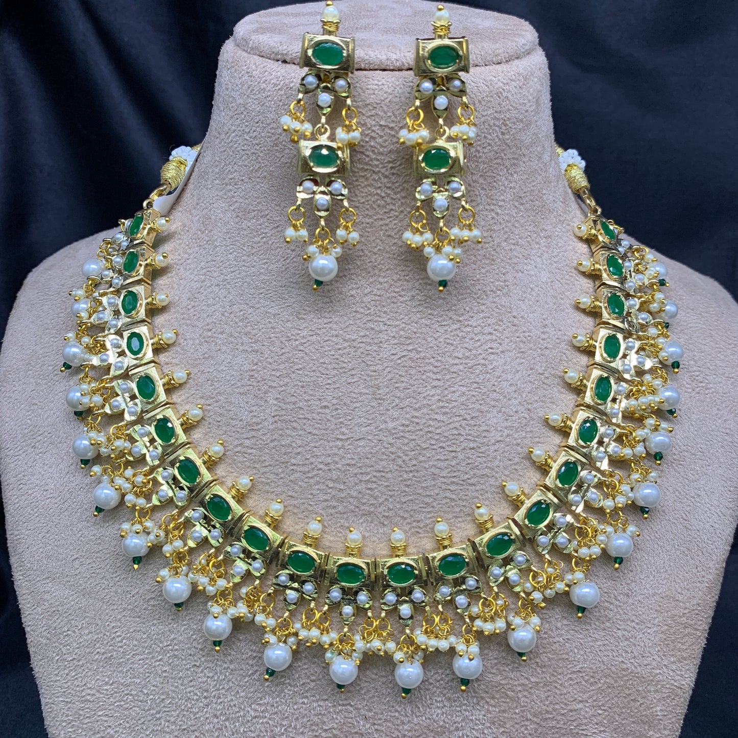 Necklace Set
