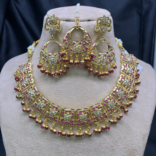 Necklace Set