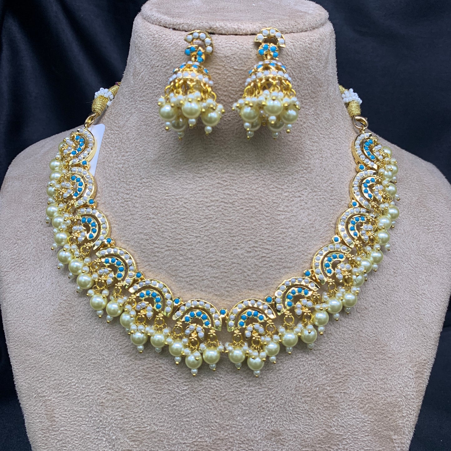 Necklace Set