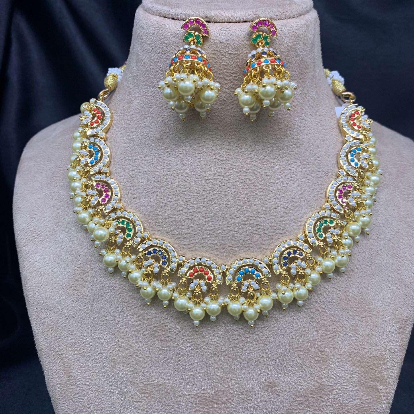 Necklace Set
