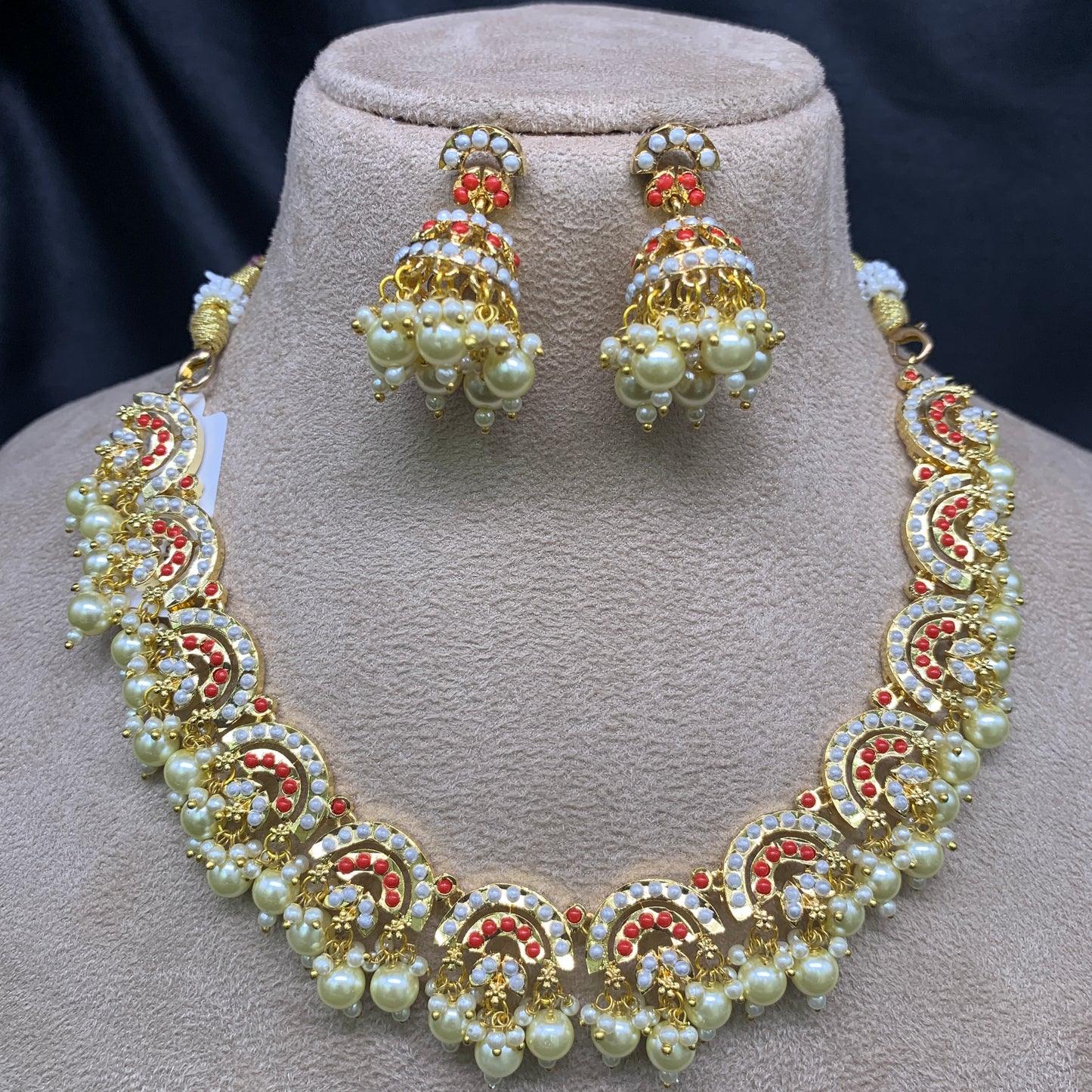Necklace Set
