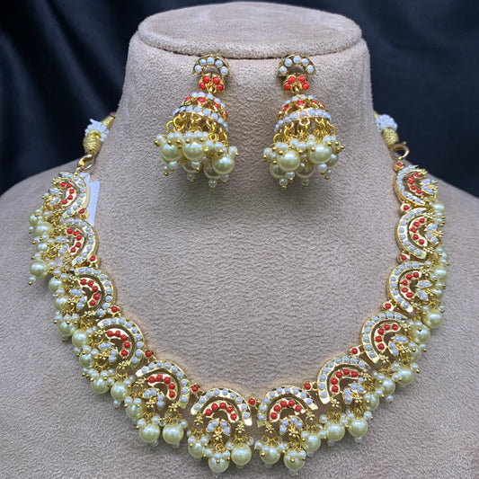 Necklace Set
