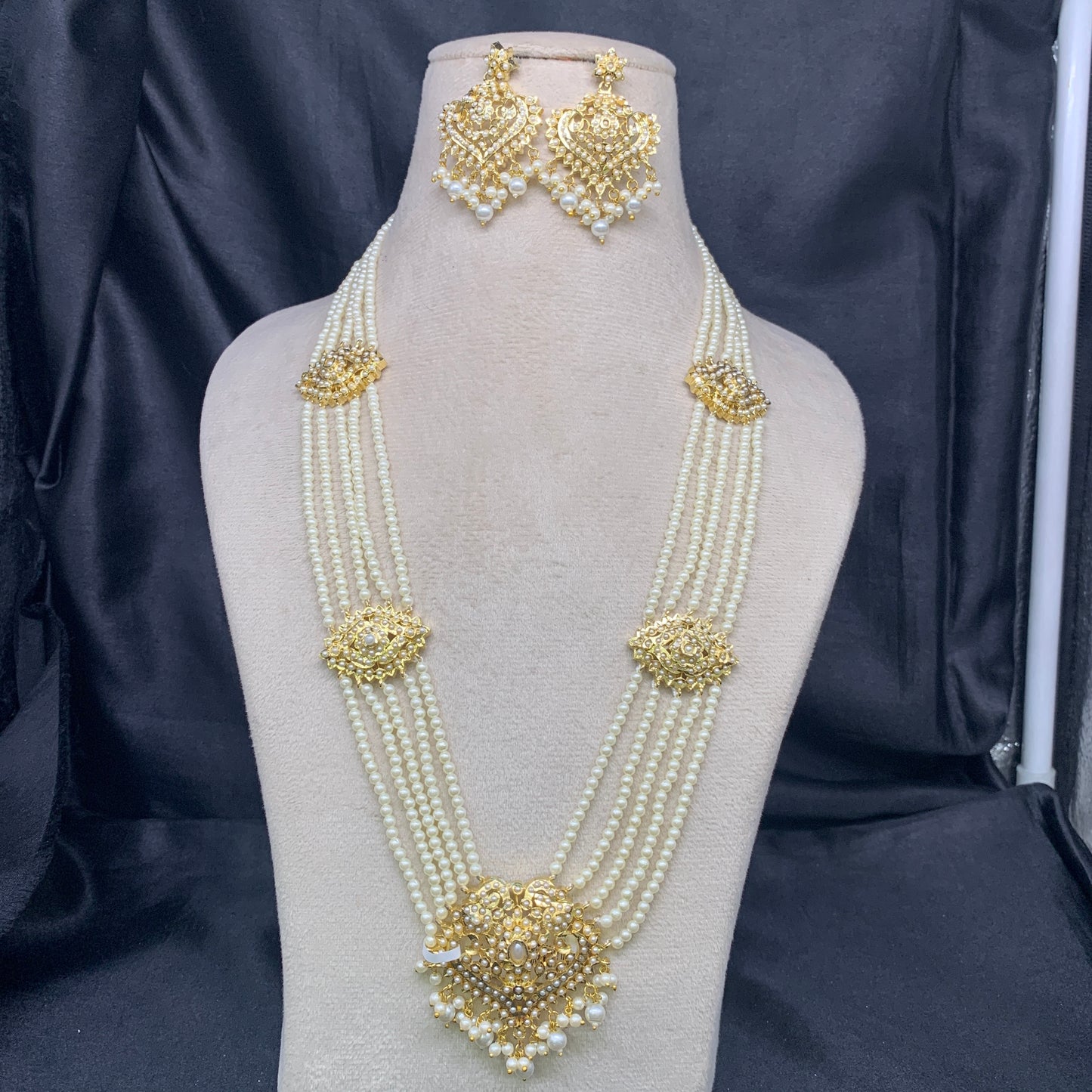 Necklace Set