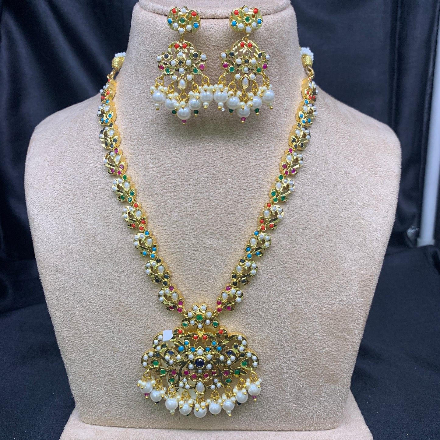 Necklace Set