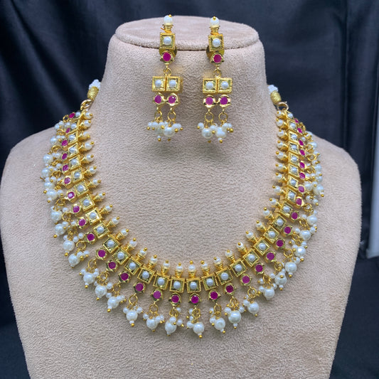 Necklace Set