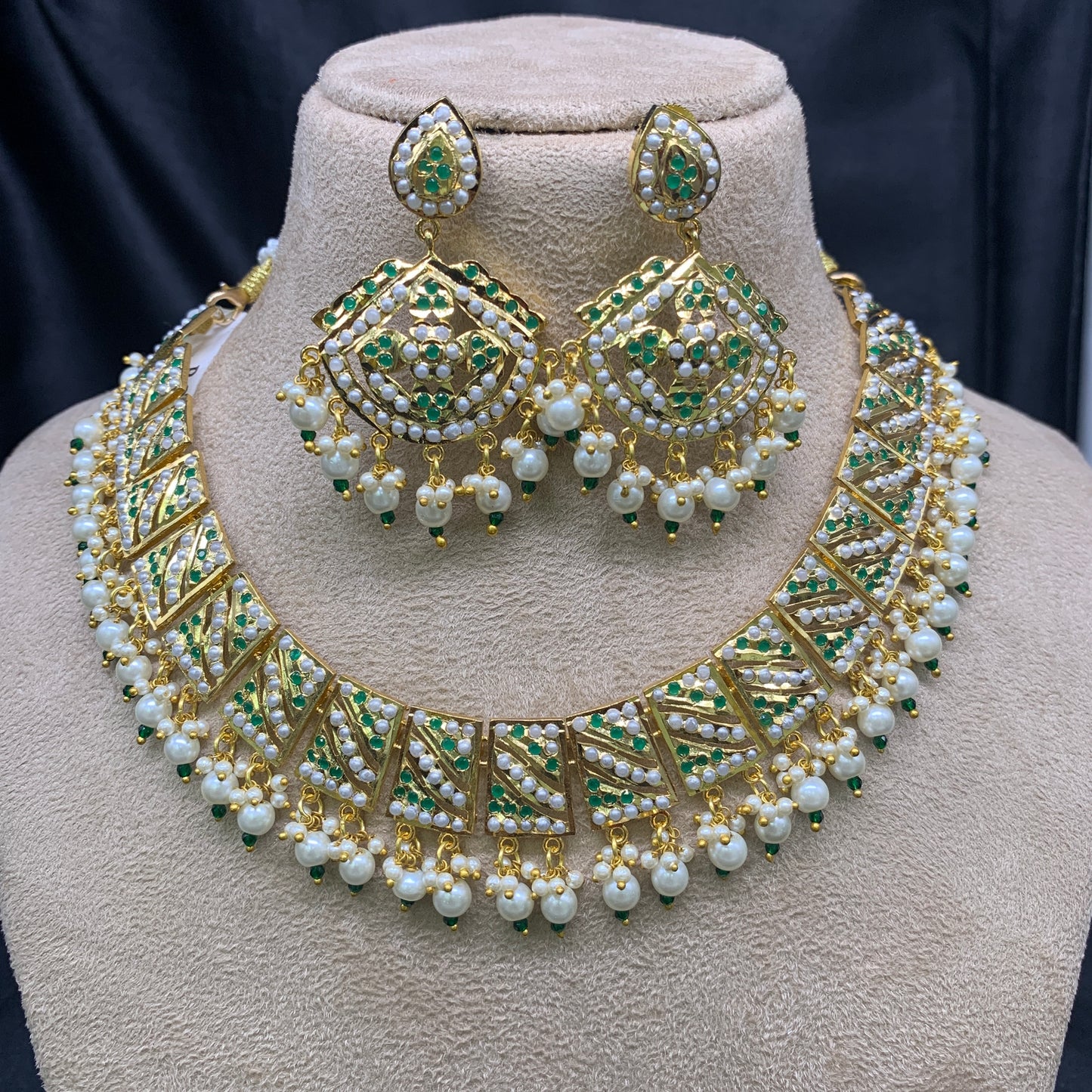 Necklace Set